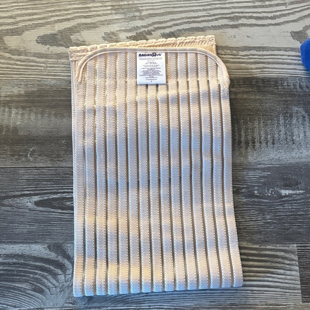 BabiesRUs postpartum support band size Medium